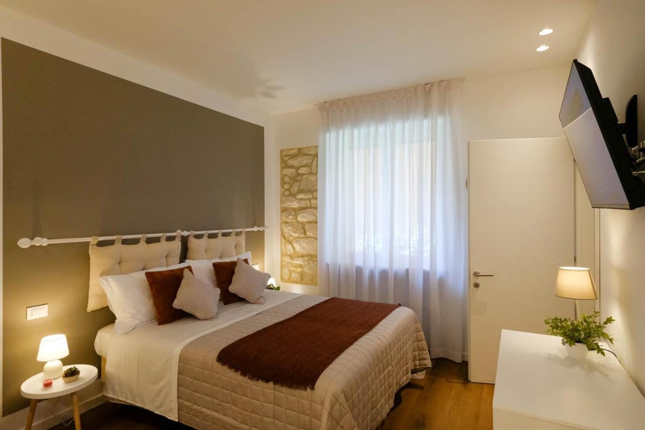Verona Sweet Rooms - Affitti Brevi Italia Ngoại thất bức ảnh