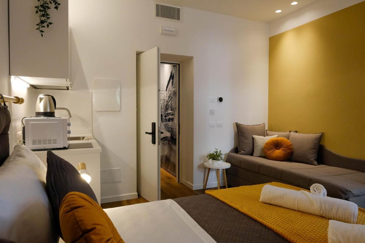 Verona Sweet Rooms - Affitti Brevi Italia Ngoại thất bức ảnh